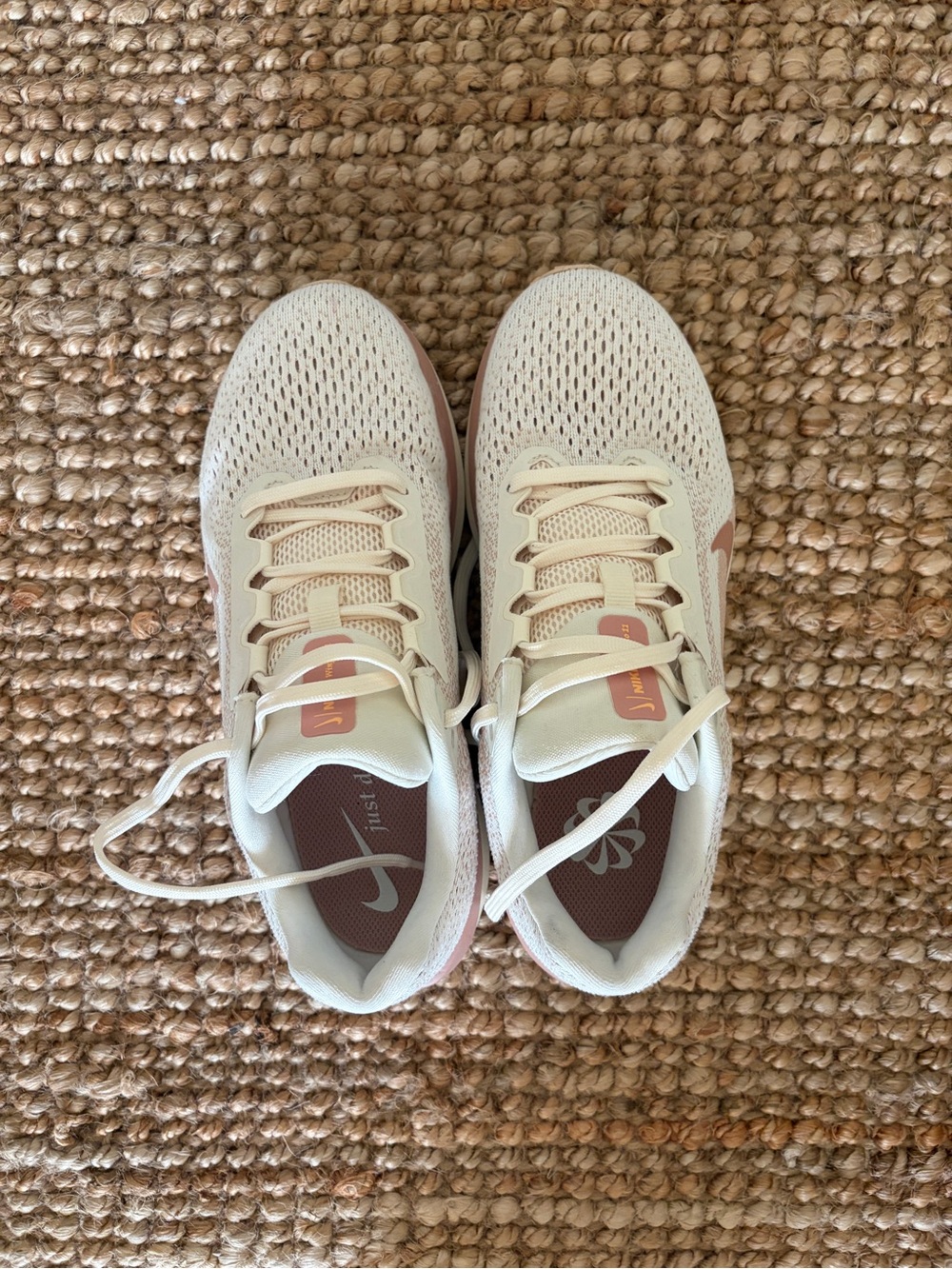 Nike Women's Cream and Pink Lightweight Running Sneakers